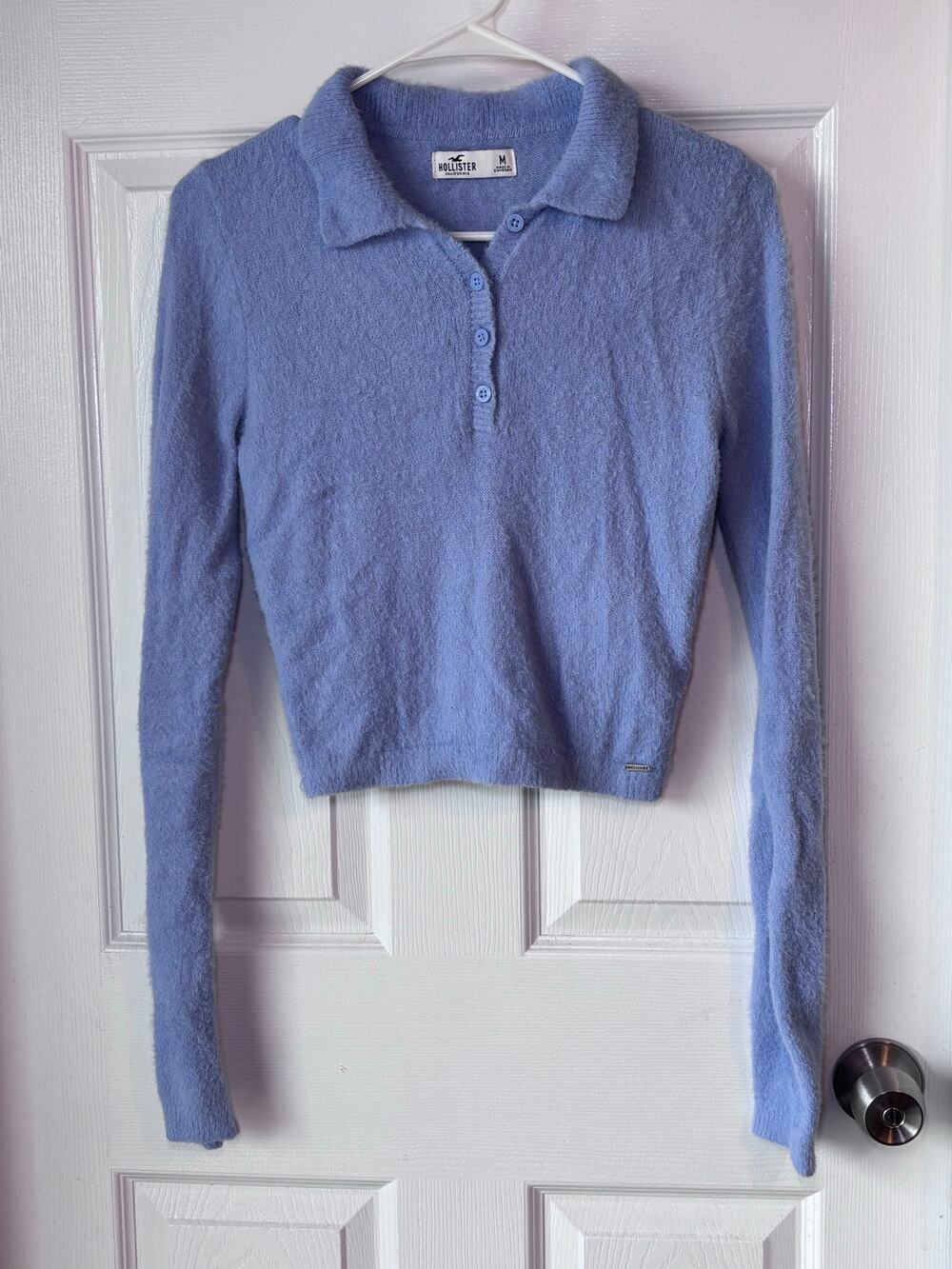 Hollister Women’s Fuzzy Collared Polo Sweater Size Medium Y2K Preppy